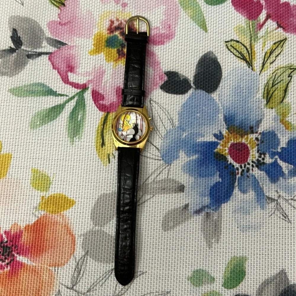 Vintage Armitron Looney Musical 3D Vintage Watch Tweety Bird Sylvester WORKS! - Picture 4 of 9